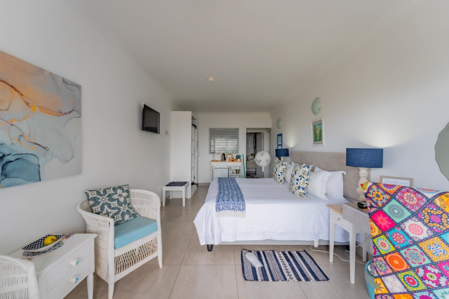 10 Bedroom Property for Sale in St Francis Bay Village Eastern Cape